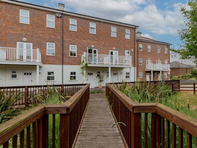 House for sale in Worcester Park, Isle Of Man