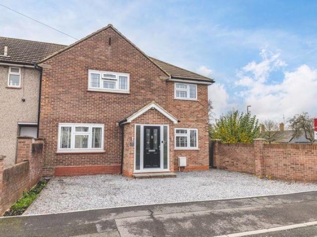 House for sale in Slough