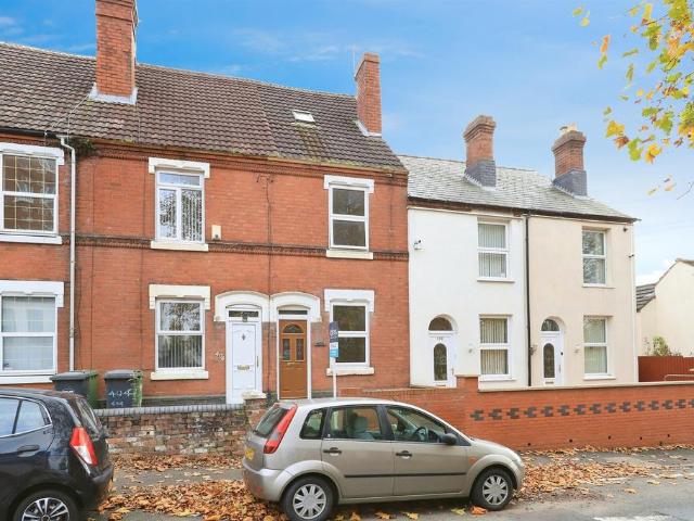 House for sale in Foxholes, Rushock