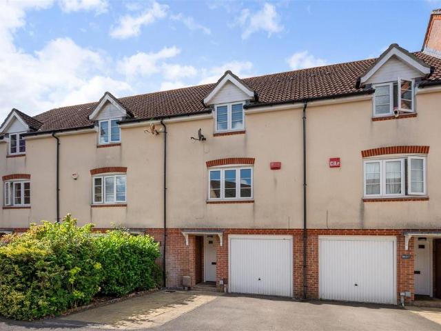 House for sale in Chichester, Littlecote