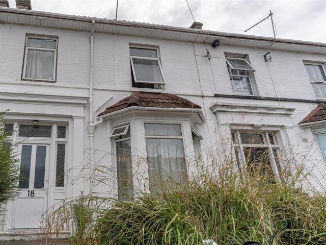 House for sale in West Cliff, Bournemouth