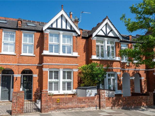 House for sale in Strawberry Hill, Greater London