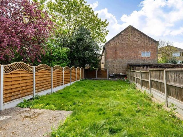 House for sale in Greater London