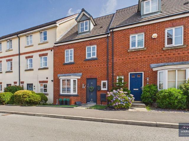 House for sale in Far Moor, Wigan