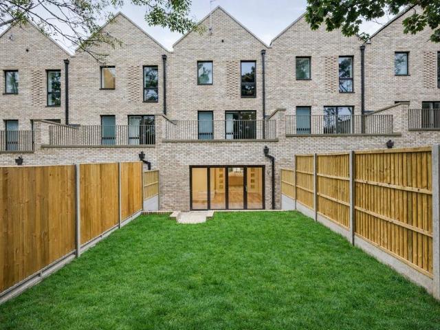 House for sale in Golders Green, Isle Of Man