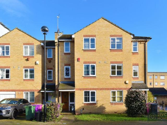 House for sale in Isle Of Dogs, Greater London