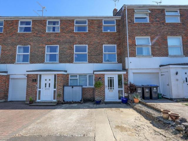 House for sale in World's End, Perryfields