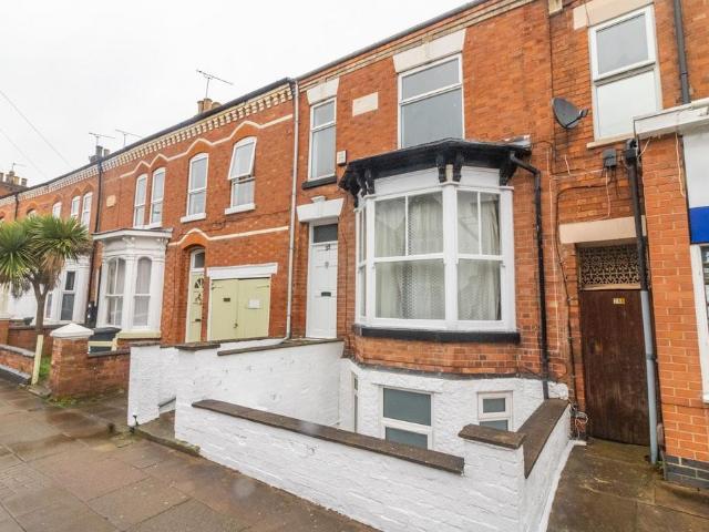 House for sale in Aylestone Park, Old Wharf