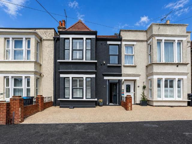 House for sale in Acol, Kent