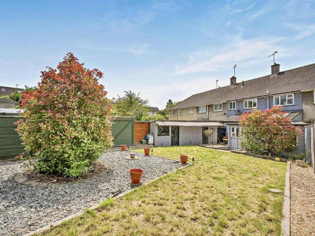 House for sale in Fossebridge, Gloucestershire