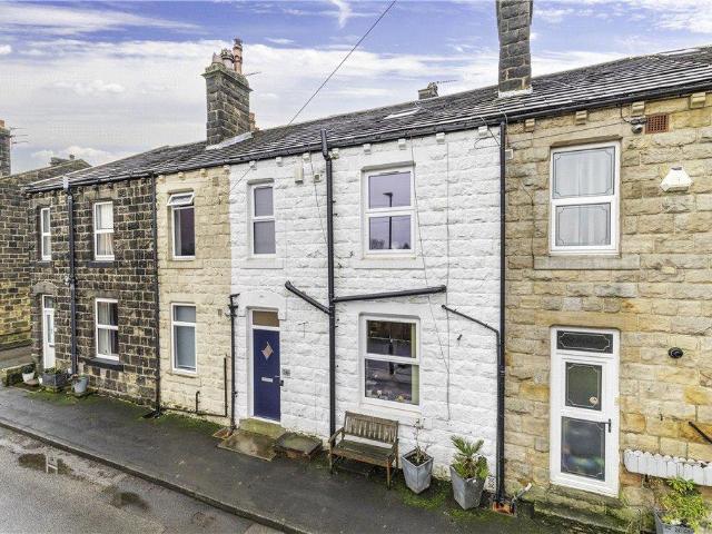 House for sale in Shaw Lane, Yeadon