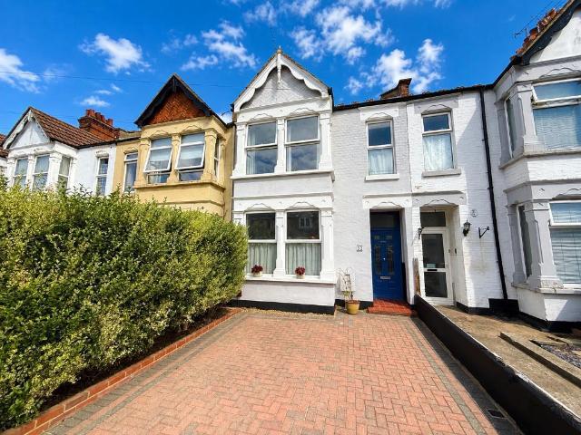 House for sale in Kursaal Estate, Alton Barnes