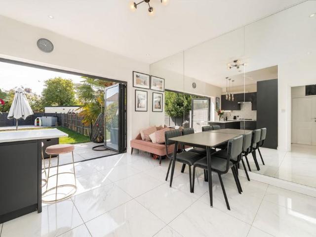 House for sale in Lane, Greater London