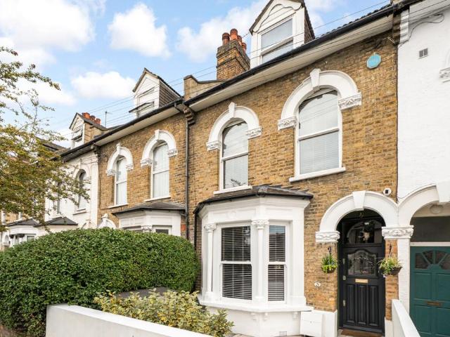 House for sale in London Borough of Bromley, Greater London