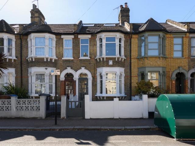 House for sale in London Borough of Waltham Forest, Greater London