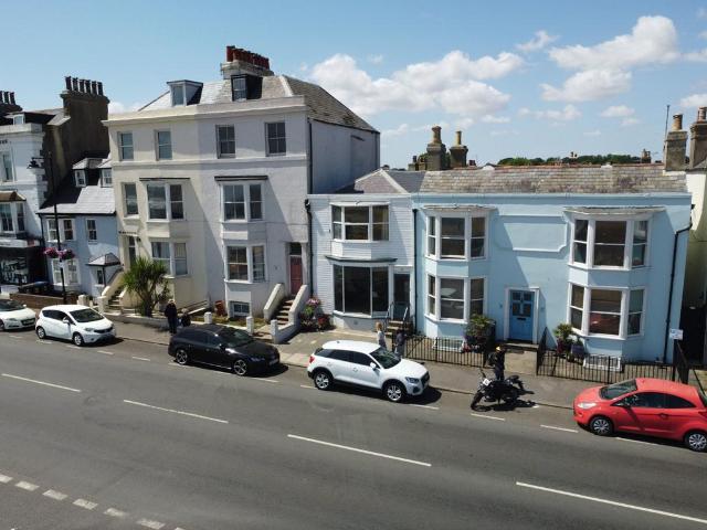 House for sale in Lower Walmer, Ash