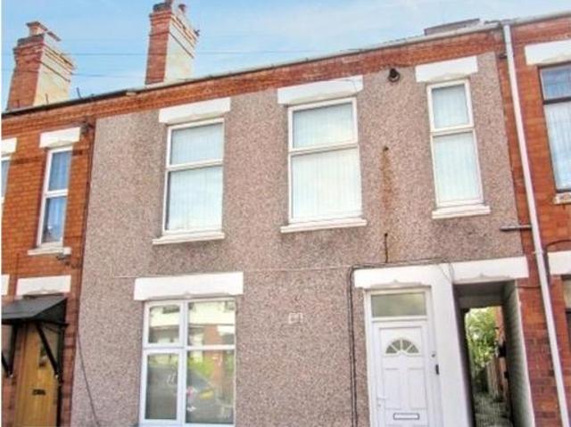 Room for sale in West Midlands