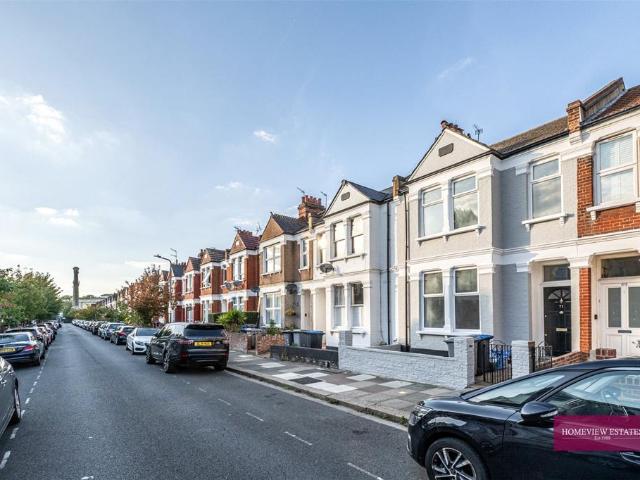 House for sale in Dollis Hill, Greater London