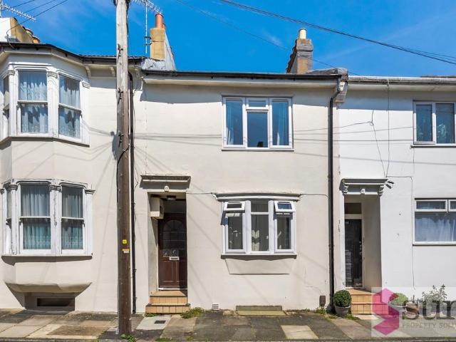 House for sale in Queen's Park, Brighton & Hove