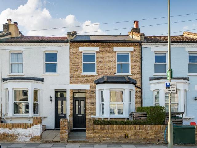 House for sale in Penge, Greater London