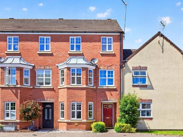 House for sale in Stratford-upon-Avon, Alderminster
