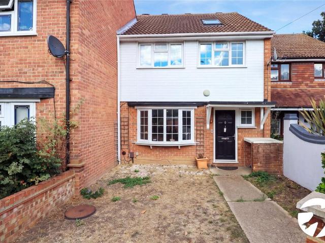House for sale in London Borough of Bexley, Greater London