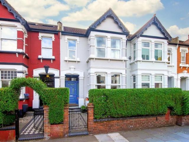 House for sale in London Borough of Barnet, Greater London