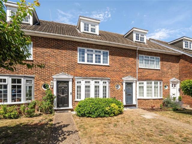 House for sale in Blackhills, Surrey