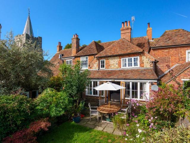 House for sale in Folkestone, Kent