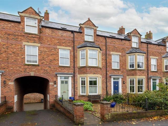 House for sale in Ripon, North Yorkshire