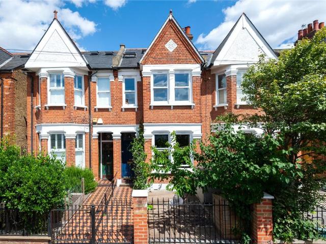 House for sale in Strawberry Hill, Greater London