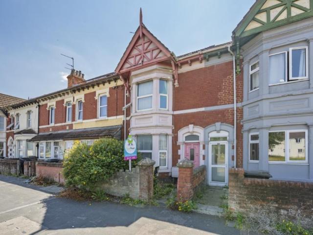 House for sale in Walcot West, Rodbourne