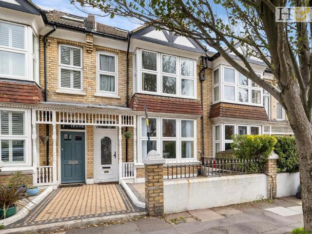 House for sale in Portslade by Sea, Hove