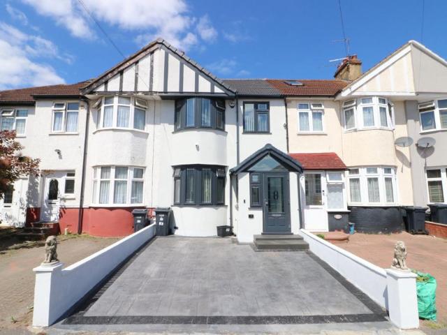 House for sale in Fairlop, Greater London