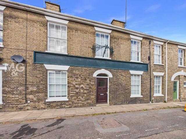 House for sale in Chedburgh, Suffolk