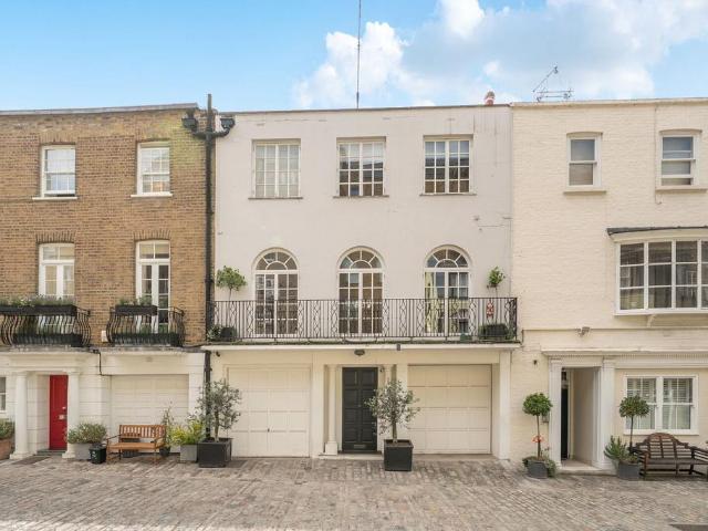 House for sale in Belgravia, Greater London