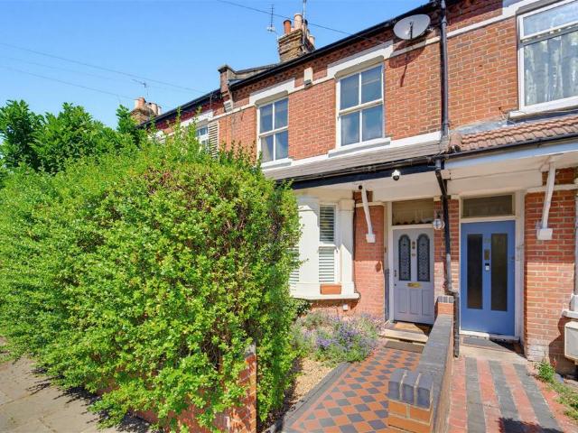 House for sale in London Borough of Ealing, Hanwell