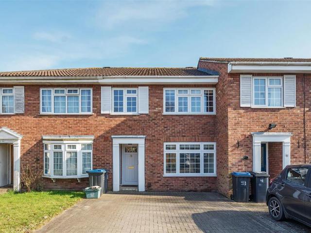 House for sale in Royal Borough of Kingston upon Thames, Greater London