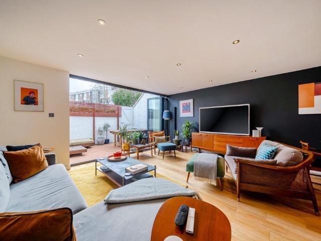 House for sale in Putney, Greater London