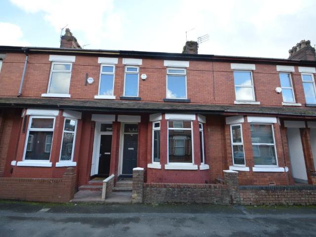 House for sale in Georgia, Greater Manchester