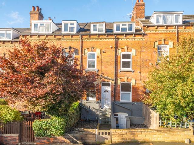 House for sale in Potternewton, Leeds