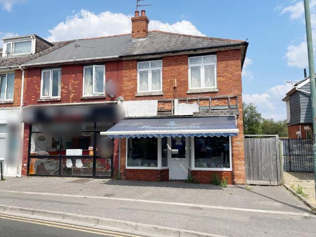 House for sale in Talbot Village, Bournemouth