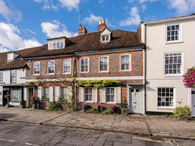 House for sale in Henley-on-Thames, Berrick Salome