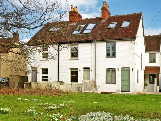 House for sale in Littleworth, Burnham