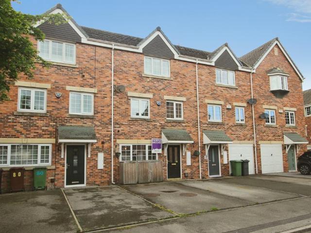 House for sale in West Yorkshire
