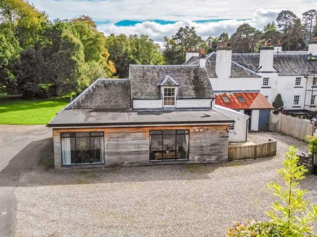 House for sale in The Ross, Comrie