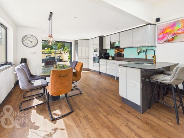 House for sale in Chedgrave, South Norfolk