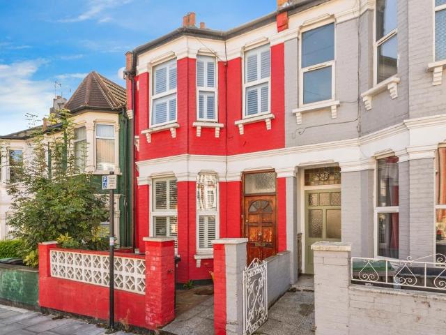 House for sale in Harringay, Greater London
