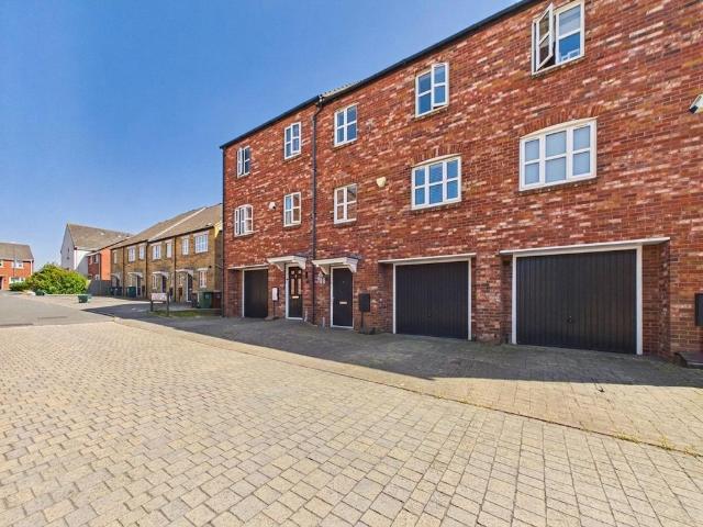 House for sale in Stoke Gifford, South Gloucestershire