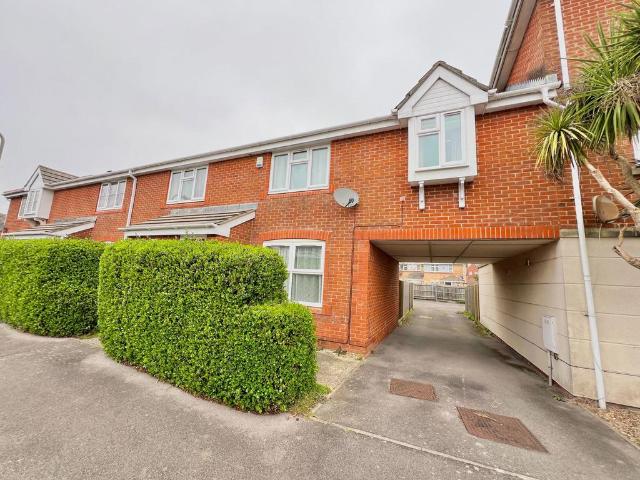 House for sale in Priddy's Hard, Middlecroft